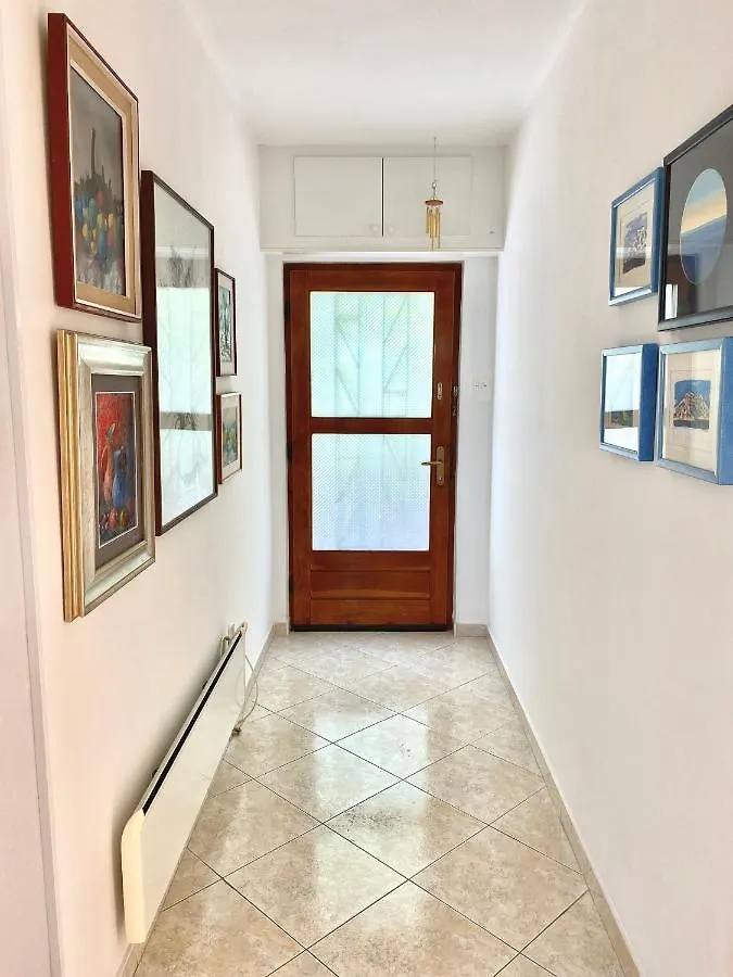 Apartment Lily In Rijeka Close To The Beach